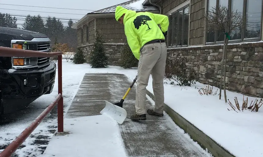 Commercial Parking Lot Plowing Image 1